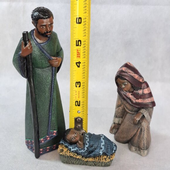 VTG 1997 Mahogany Miracle African American Nativity Set Mary Joseph Baby Jesus - Picture 11 of 11
